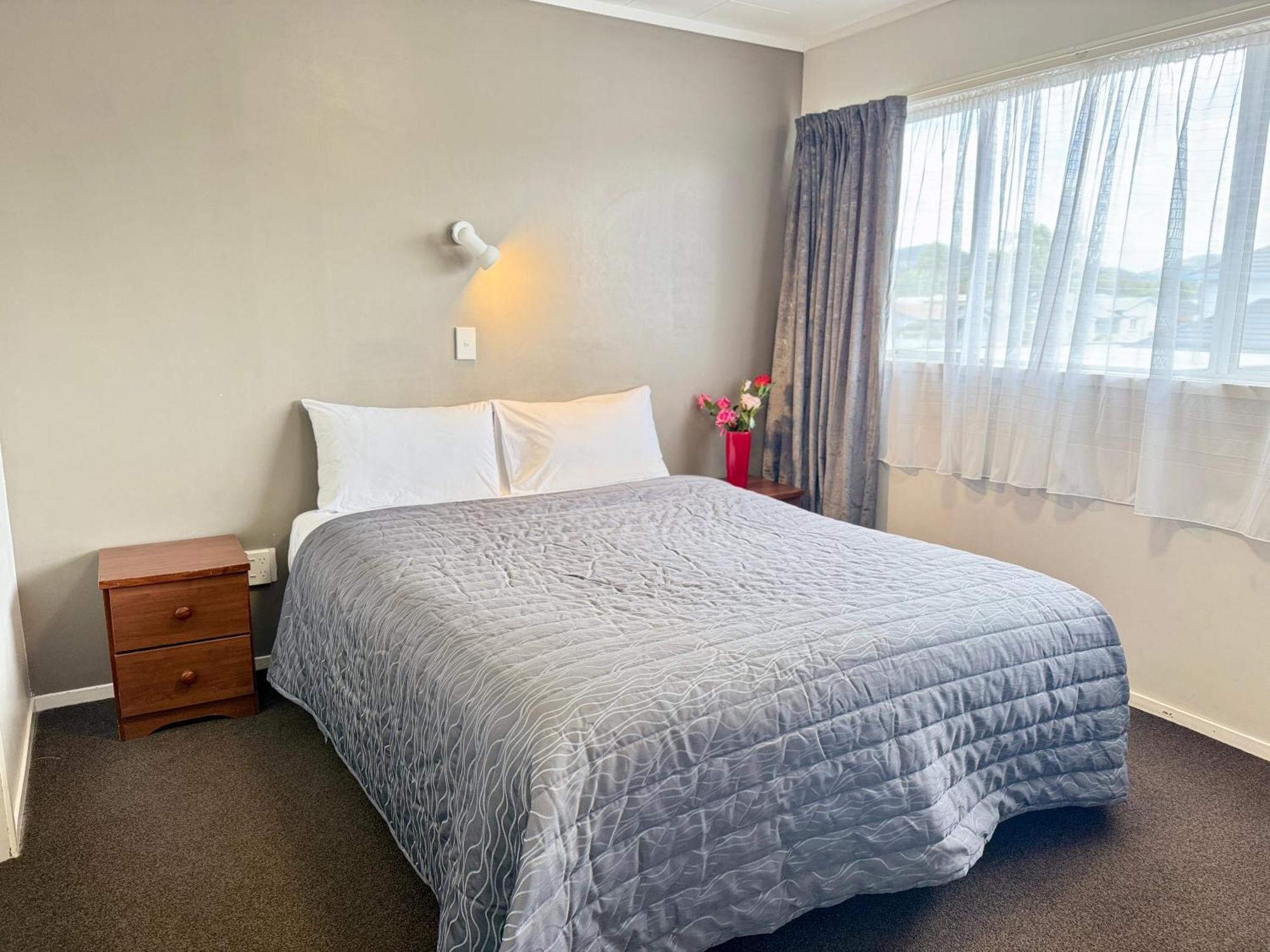 Continental Motel Whangarei Buitenkant foto