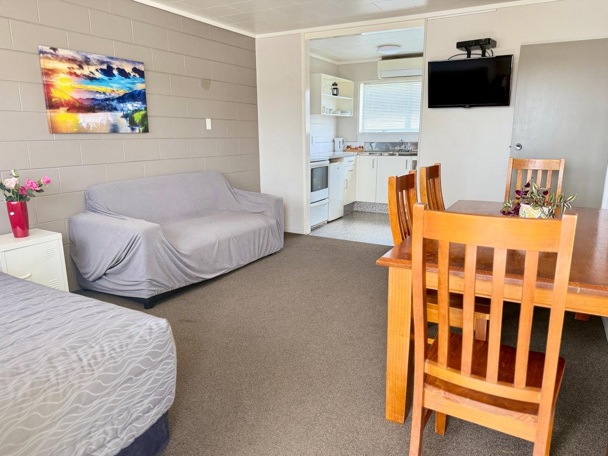 Continental Motel Whangarei Buitenkant foto